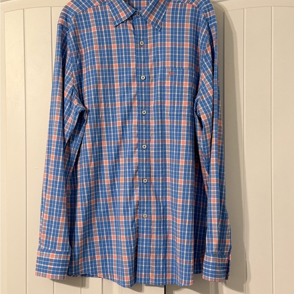 Southern Tide Blue and Pink Casual Button Down Shirt - Picture 2 of 7